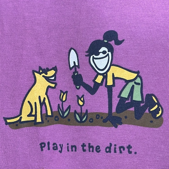Life is Good Gardening “Play in the dirt” Tee shirt top Purple size Medium Dog - Picture 2 of 7